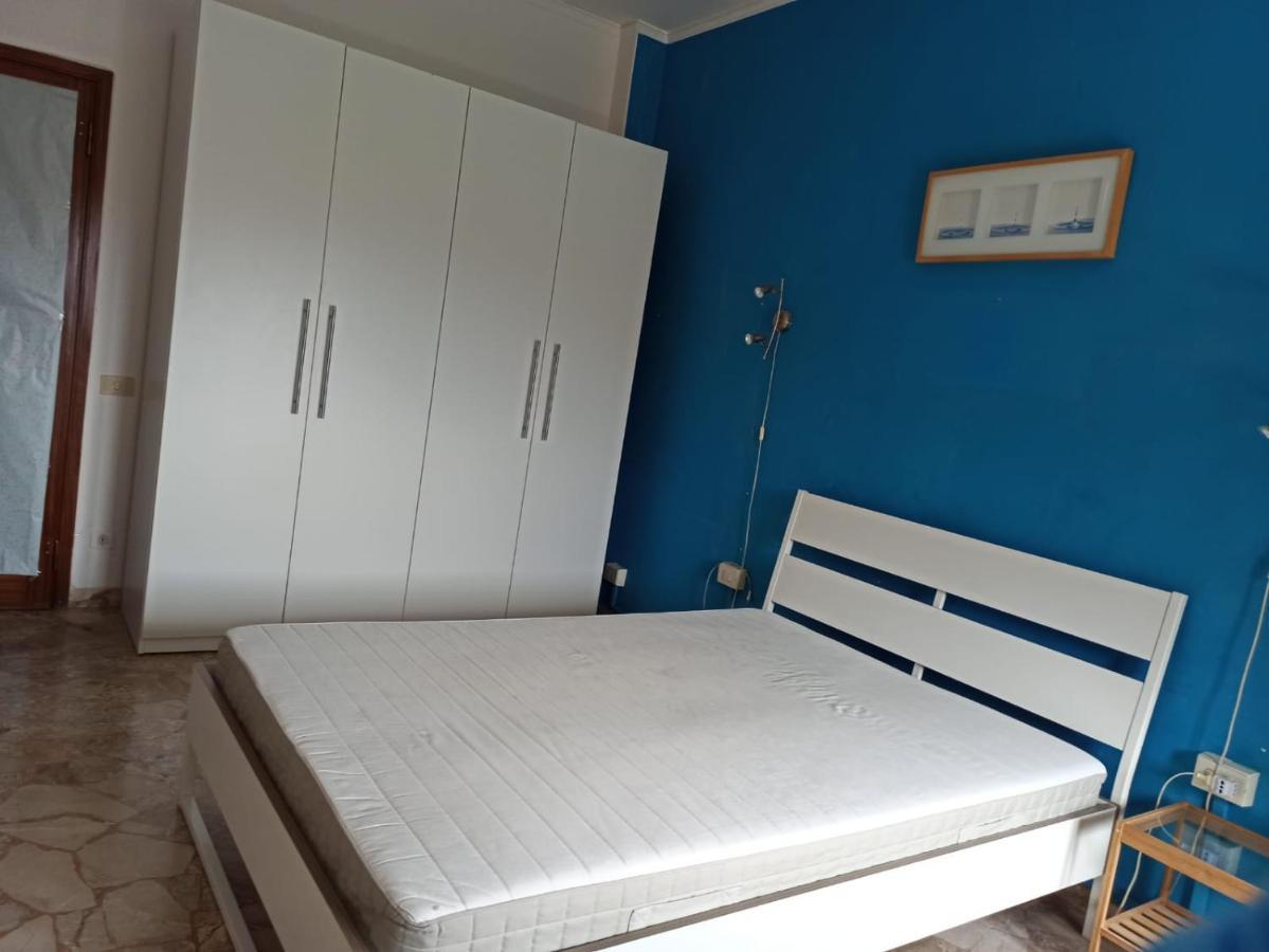 Casa Vacanze Giulia A Careggi Wi-Fi Apartment Firenze Bagian luar foto