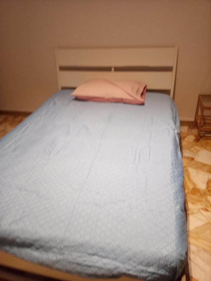 Casa Vacanze Giulia A Careggi Wi-Fi Apartment Firenze Bagian luar foto